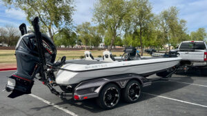 picture of a 2023 Skeeter FXR21 on the trailer for a listing photo