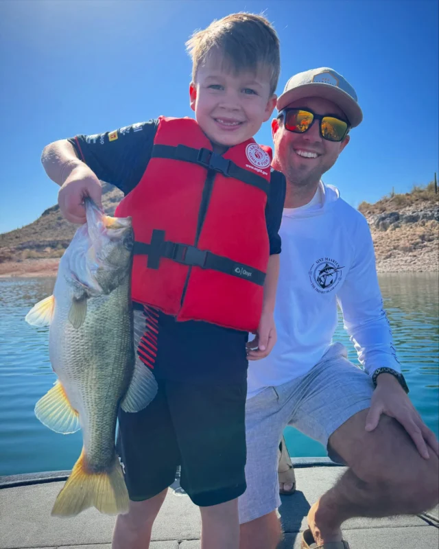 Quick trip this morning with Ryan and Leo! Leo got his PB largie just under 4lbs. Some good red ears and small stripers too #fishaz #instafish #fishingarizona #bassderby #desertfishing #largemouth #bassfishing #bigbass #funfishing #instabass #bigfish #lunkers #arizonafishing #derbyday #bassaddict #eatsleepfish #guideAZ #liveonthewater #arizonabassfishing #tugisthedrug #basstournament #bigfishbullies #daiwausa#bassfishing #largemouthbass