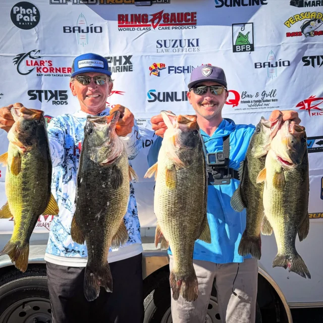 Congrats to Kirk & Hunter Konecny on the big win at Apache. They had a huge bag of fish with 28.29 and a 2nd place @suzukilawoffices big fish of 8.39lbs. They won the Red & Yellow option as well taking home a total of $7350! #fishaz #instafish #fishingarizona #bassderby #desertfishing #largemouth #bassfishing #bigbass #funfishing #instabass #bigfish #lunkers #arizonafishing #derbyday #bassaddict #eatsleepfish #guideAZ #liveonthewater #arizonabassfishing #tugisthedrug #basstournament #bigfishbullies #daiwausa#bassfishing #largemouthbass