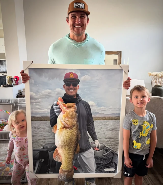 Stoked to get this in! Big thx to @picture.me.3d. Check them out the next time you catch your PB 🎣10lbs 11oz 26 inch long 22.5 inch widthSaguaro Lake